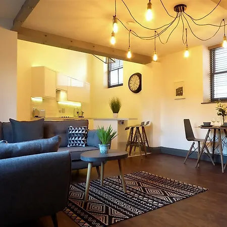 Stables At The Coach House Apartment *