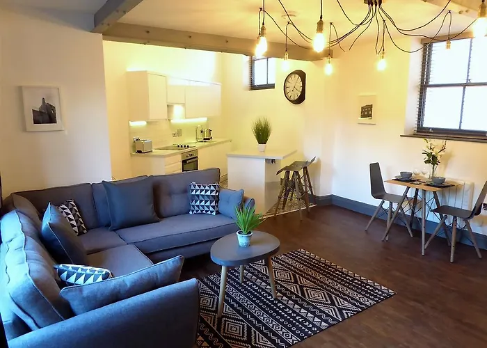 Stables At The Coach House * Leeds (West Yorkshire)