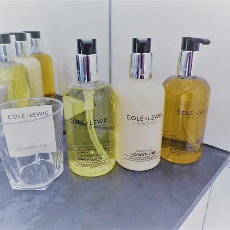 Stables At The Coach House * Leeds (West Yorkshire)